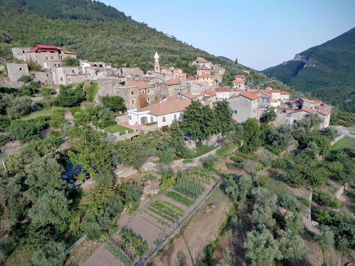 La Casa Dei Nonni Castelbianco Bed & Breakfast Colletta Eksteriør bilde